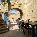 Il Hnejja Villa *