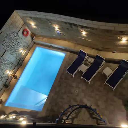 Villa Il Hnejja *